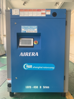 Refrigerador de aire LGFD-45KW Compresor de tornillo giratorio Tensión 0,8-1,5MPa Presión máxima